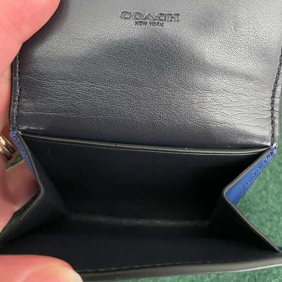 Coach Flip Card Case - Picture 5 of 13